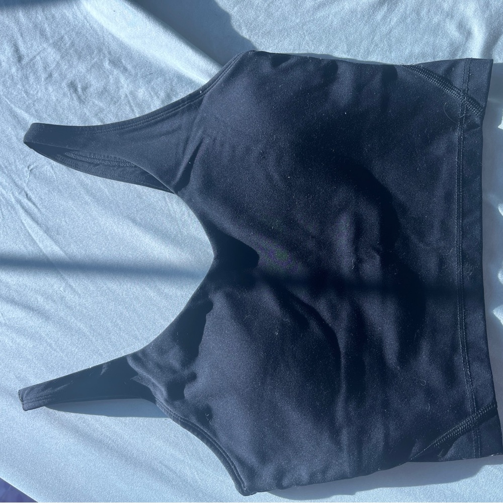Black Sleeveless Crop Top